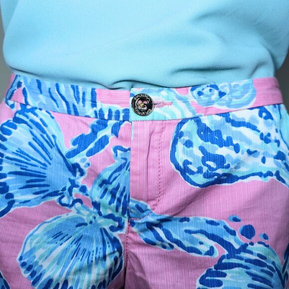 Lilly Pulitzer 2 Pink & Blue Flat Front Seashell Cotton Chino Shorts 3.5" Inseam - Picture 5 of 8